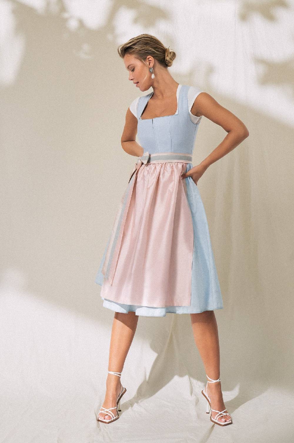 Kinga Mathe Dirndl Lazise in Hellblau Super Rabatt