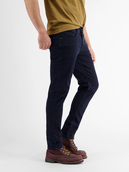 Lerros 5-Pocket Stretch-Denim CRIMSON in SLIM FIT Outlet