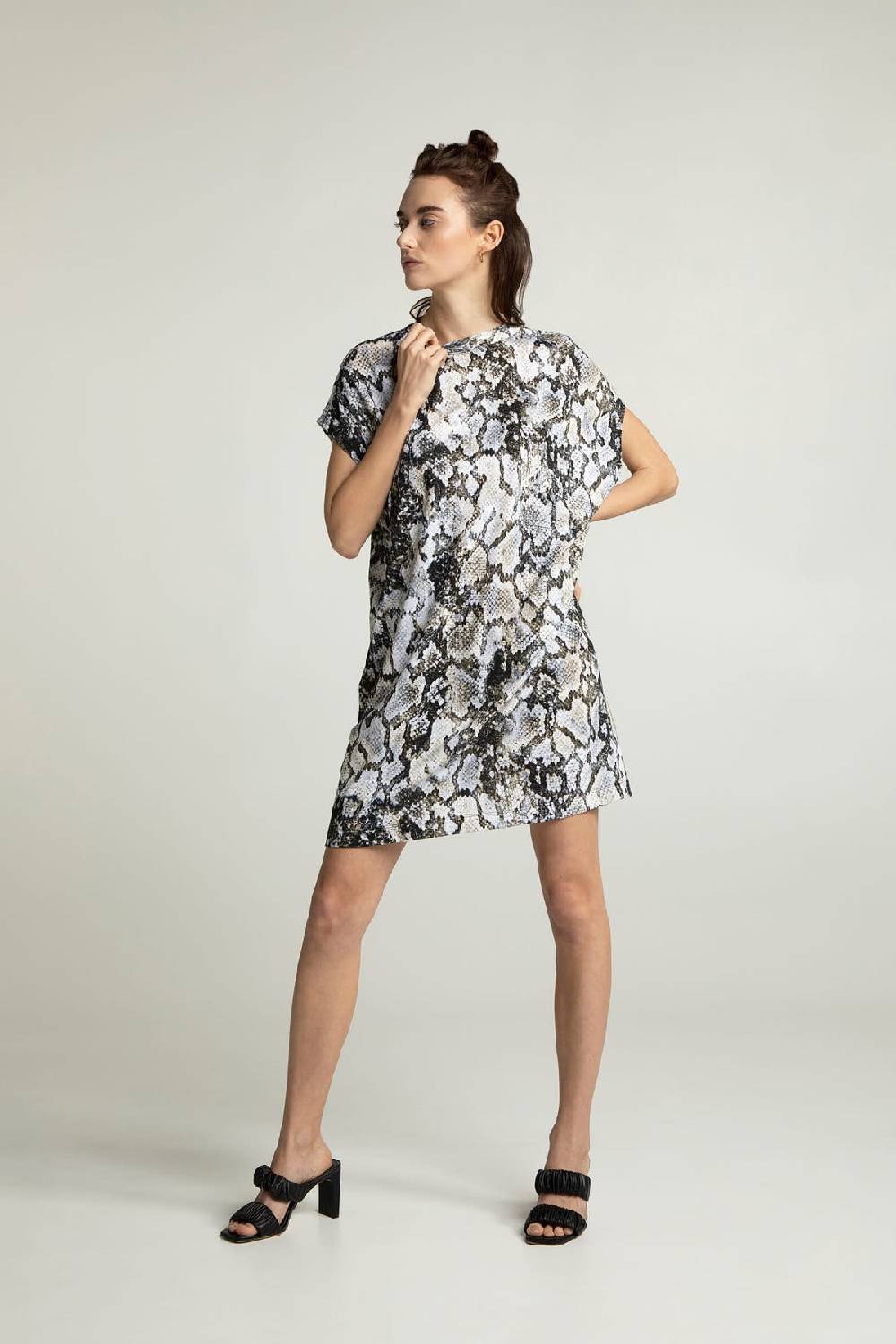 Lovjoi Dress FJELA Kostenloser Versand international