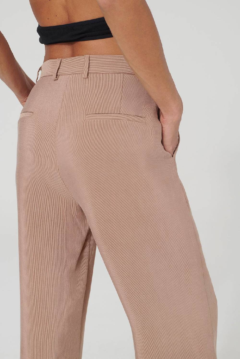 Lovjoi Hose JEANNI Neueste Mode