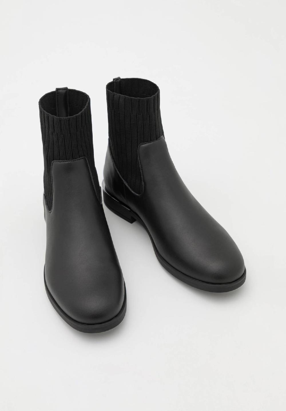 Lovjoi Flat Ankle Boots Rib RISOR 2025