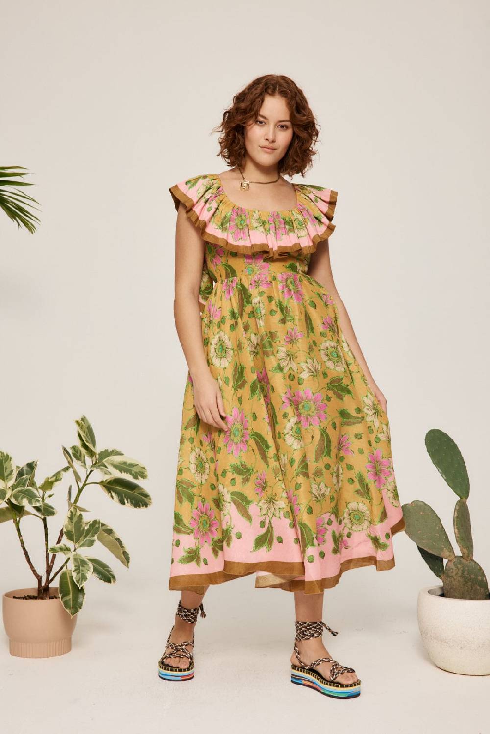 NEUHEITEN Winnie Kleid mit Rüschen Auslauf