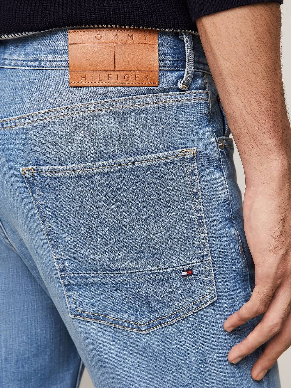 Tommy Hilfiger Jeans Kostenloser Versand international