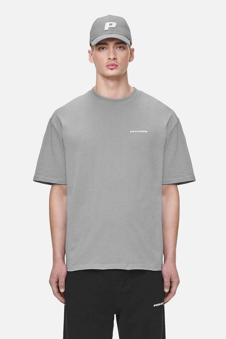 Pegador Logo Oversized Tee Washed Cool Grey White Gum Top Angebot