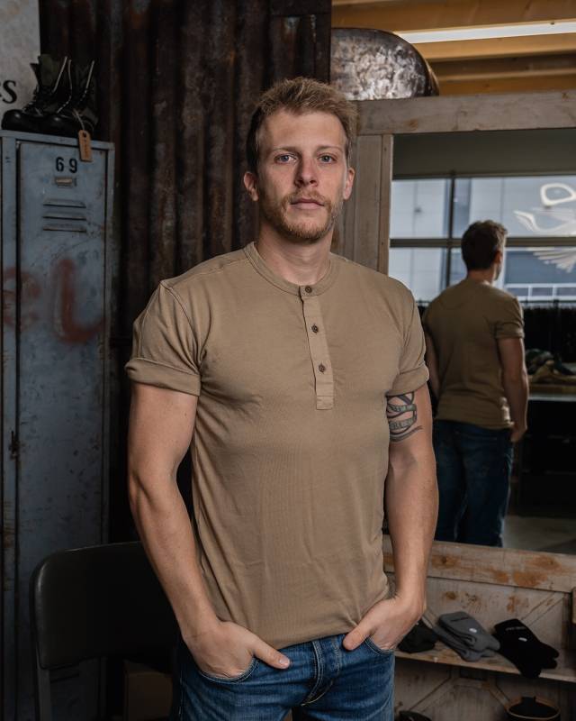 Pike Brothers 1927 Henley Shirt short sleeve Mojave beige Fabrikladen